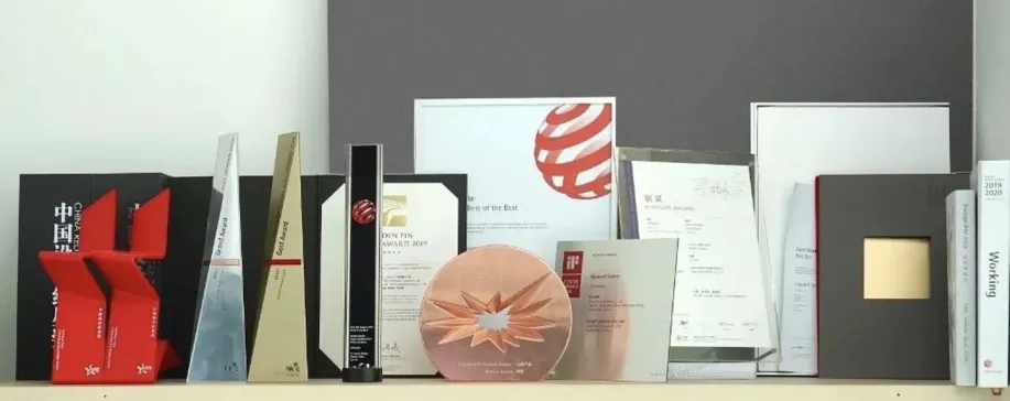 Unilumin Chairman's Speech at the National Electronic Information Summit Forum