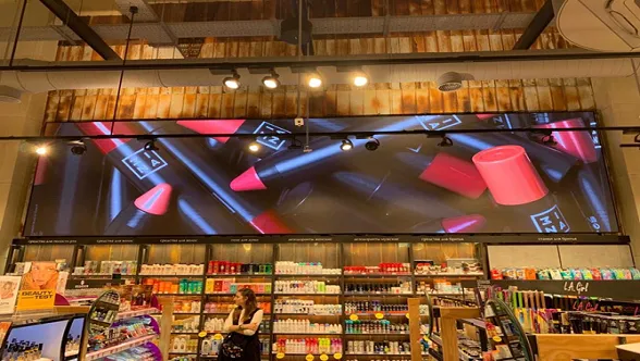 9-retail store.png 9-retail store.png