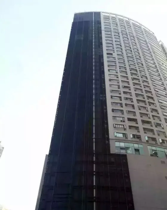 Unilumin Creates the Asian Largest Outdoor LED Screen