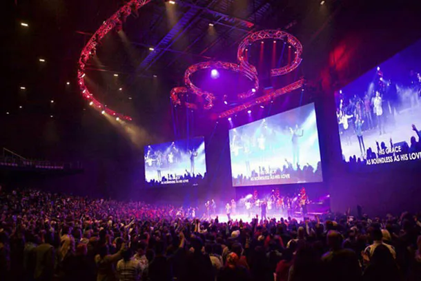 Unilumin LED Display Illuminates Rivers Church