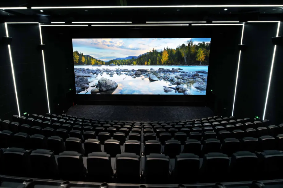 The World’s Largest 4K LED Cinema Display Put into Use in China