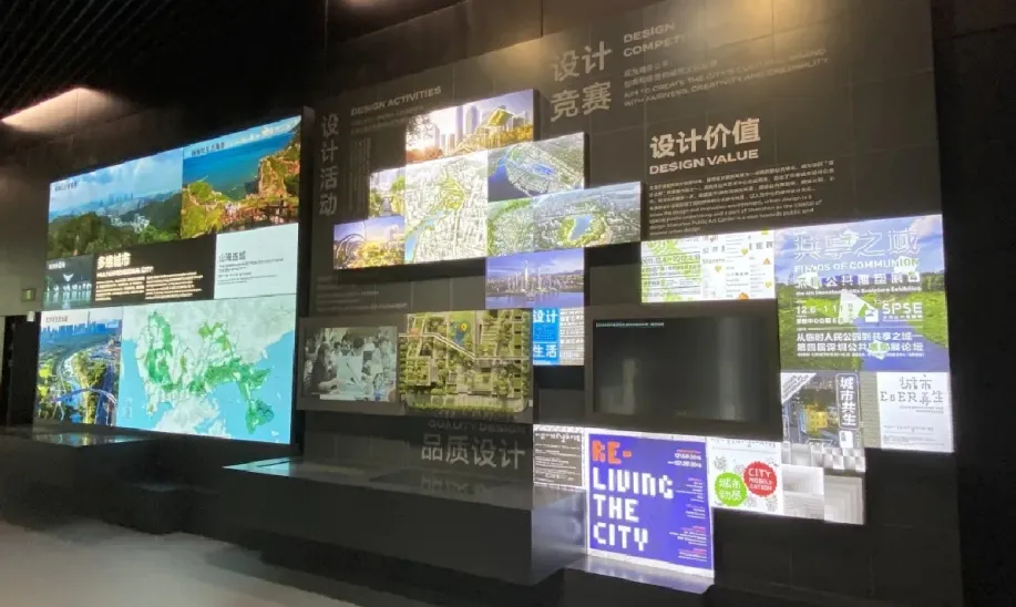 40 years fly in a blink of an eye, the 72-meter Shenzhen version of the “Riverside Scene at Qingming Festival” is display vividly on the screen